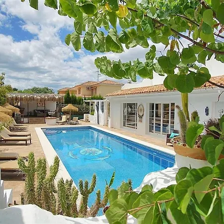 Finca Del Mundo Boutique B&B